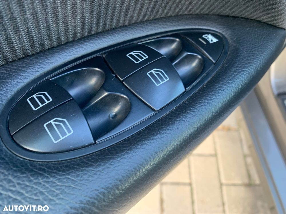 Mercedes-Benz E 220 CDI Automatik Avantgarde - 16