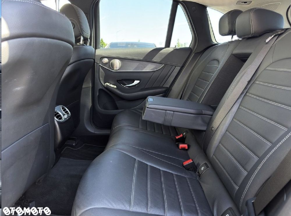 Mercedes-Benz GLC 200 d 4-Matic - 25