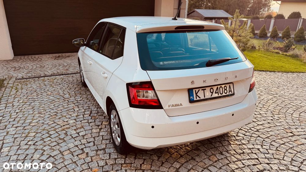 Skoda Fabia 1.0 Ambition - 8