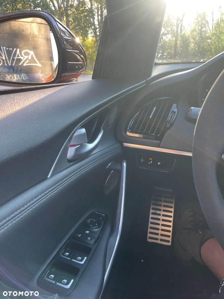 Kia Stinger 3.3 T-GDI V6 GT AWD - 21
