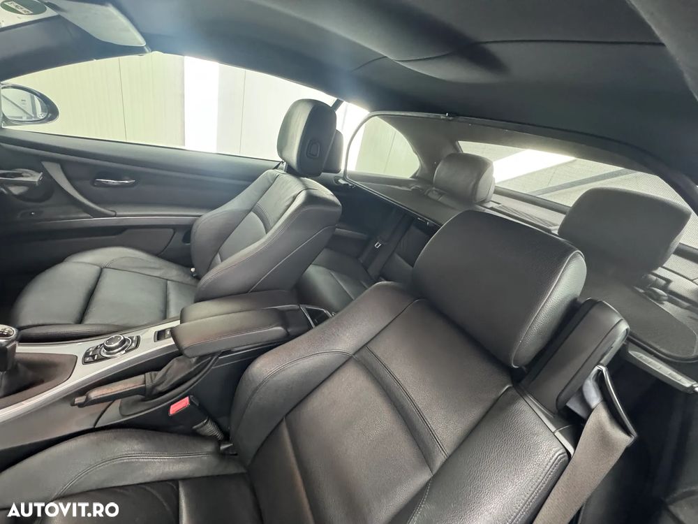 BMW 3 Series 2009 — imagine 5
