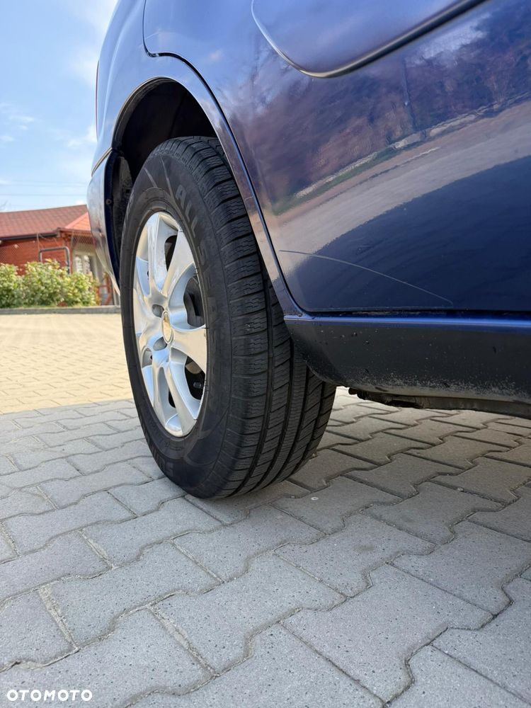 Toyota RAV4 1.8 VVT-i Luna 2WD - 12