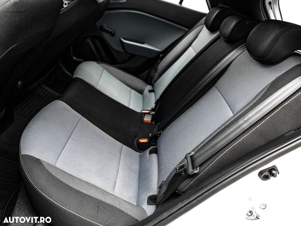 Hyundai i20 1.2 L 84CP 5DR Led Line - 16