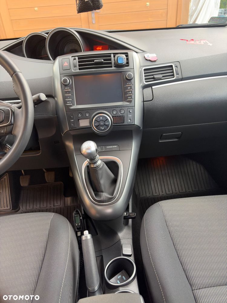 Toyota Verso 1.8 Premium 7os EU6 - 10