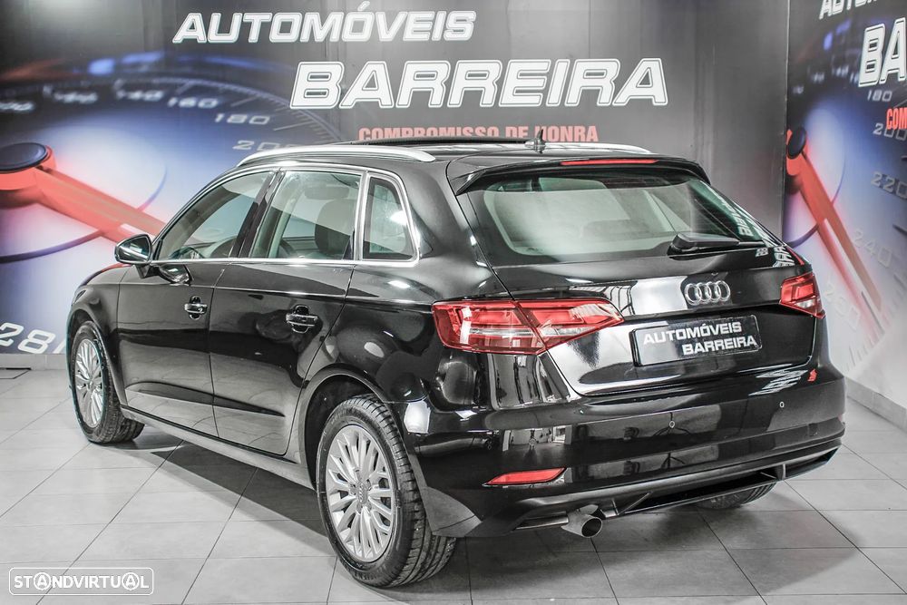 Audi A3 Sportback 1.6 TDI S tronic sport - 2