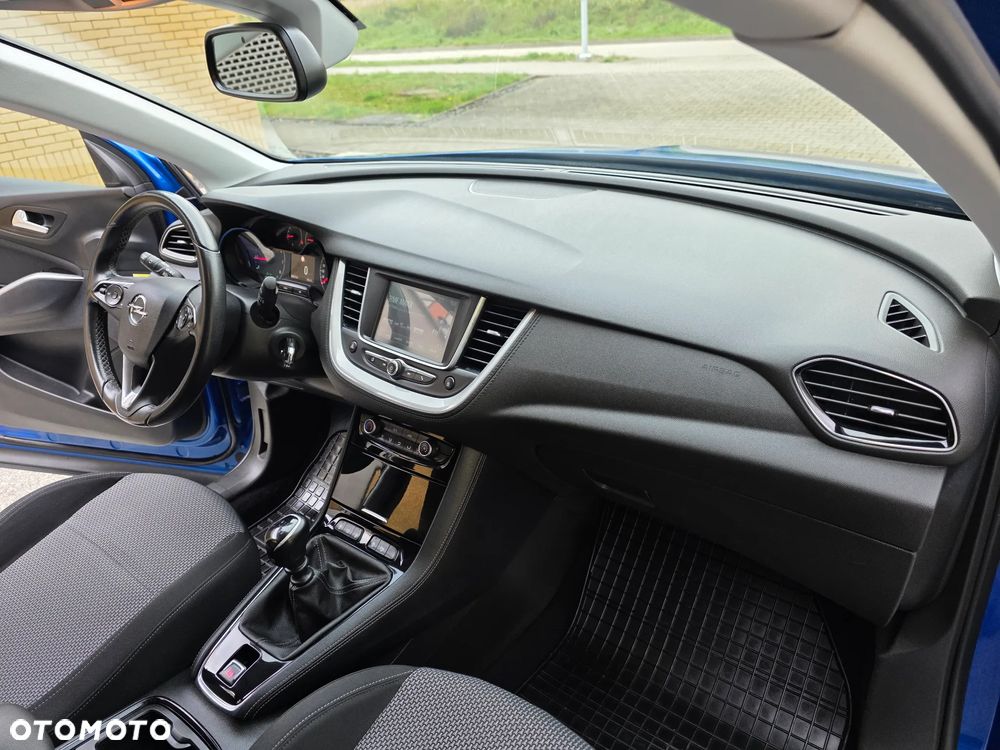 Opel Grandland X 1.2 T Enjoy S&S - 14