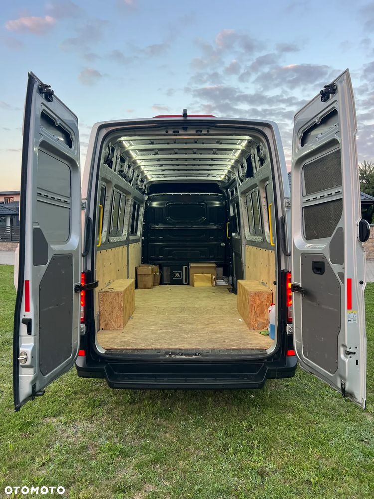 Volkswagen CRAFTER - 7