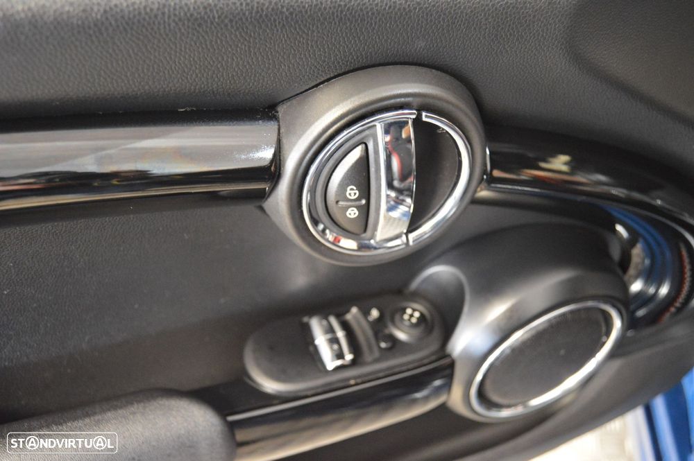 MINI 3 Portas John Cooper Works Auto Desportiva - 34