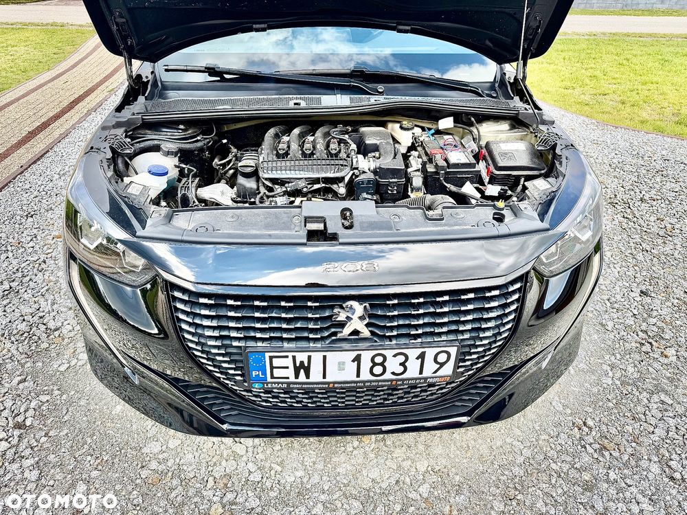 Peugeot 208 - 30