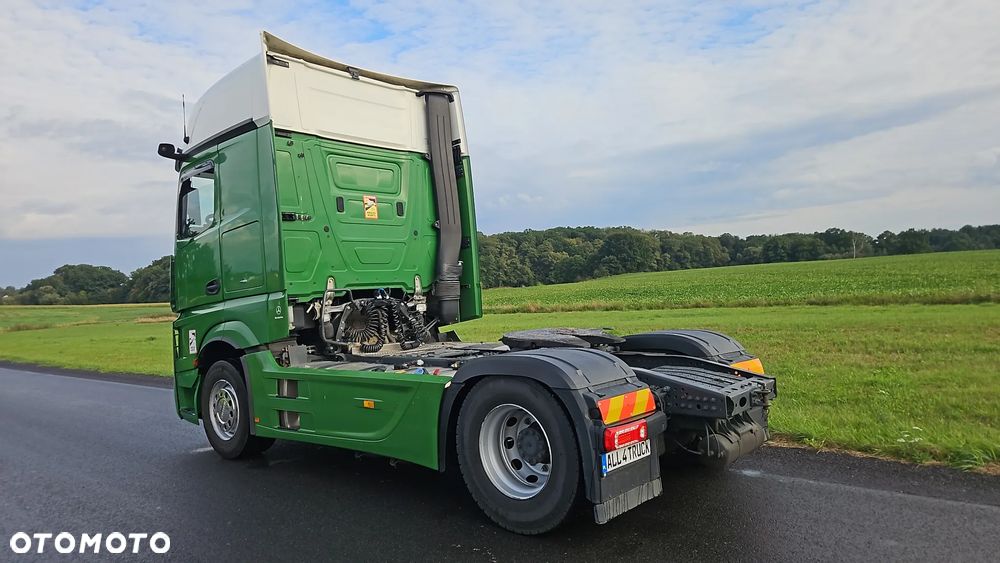 Mercedes-Benz Actros 1951 - 4