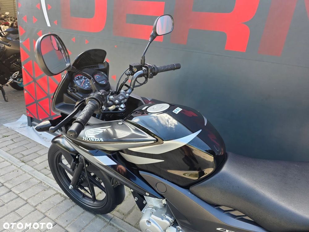 Honda CBF - 23