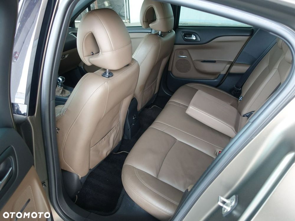 Citroën DS4 HDi 165 SportChic - 18