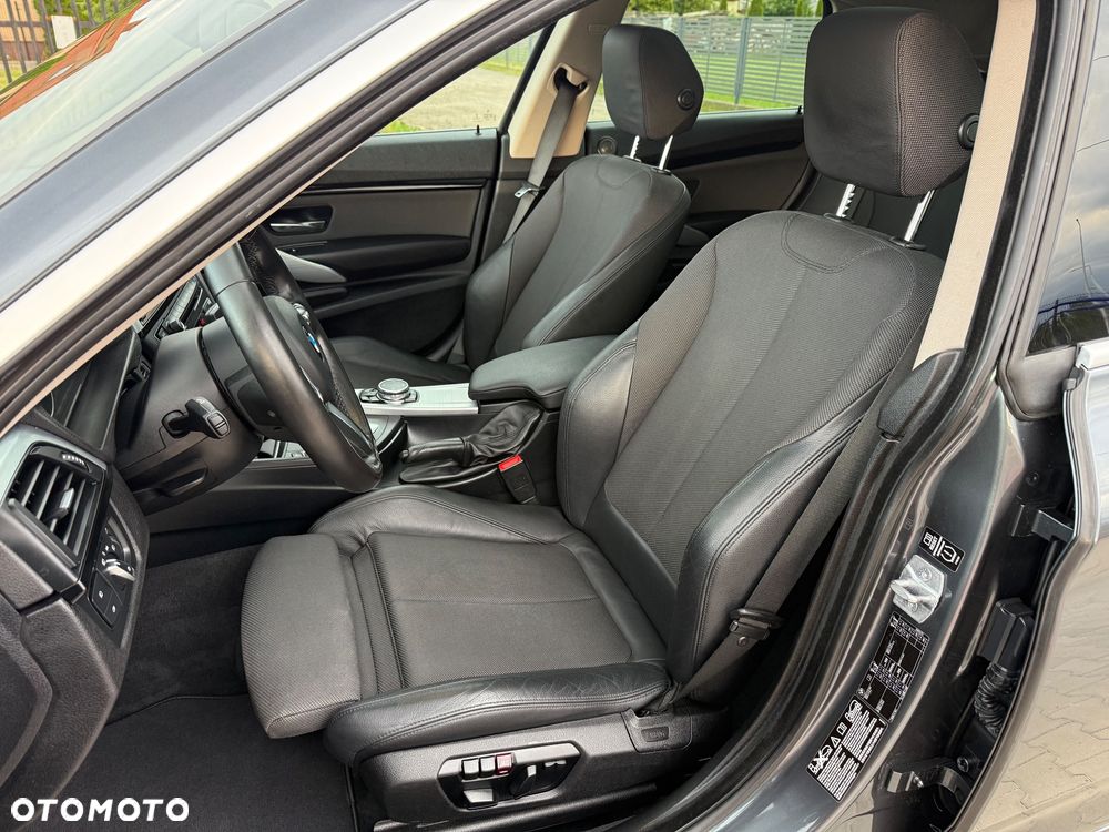 BMW 3GT 328i xDrive Sport-Aut Sport Line - 35