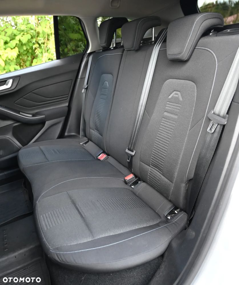 Ford Focus - 38