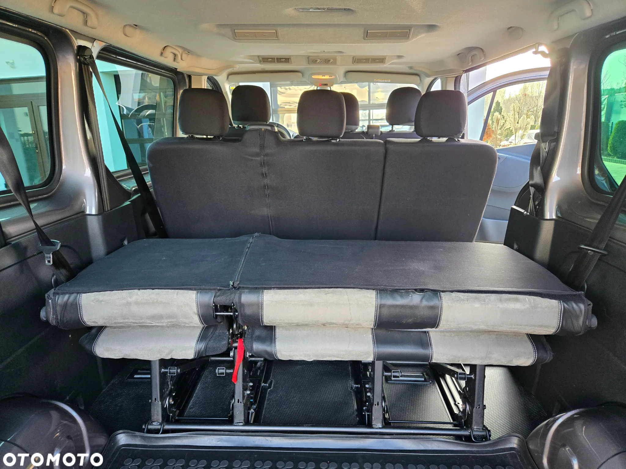 Renault Trafic Grand SpaceClass 2.0 dCi EDC - 35