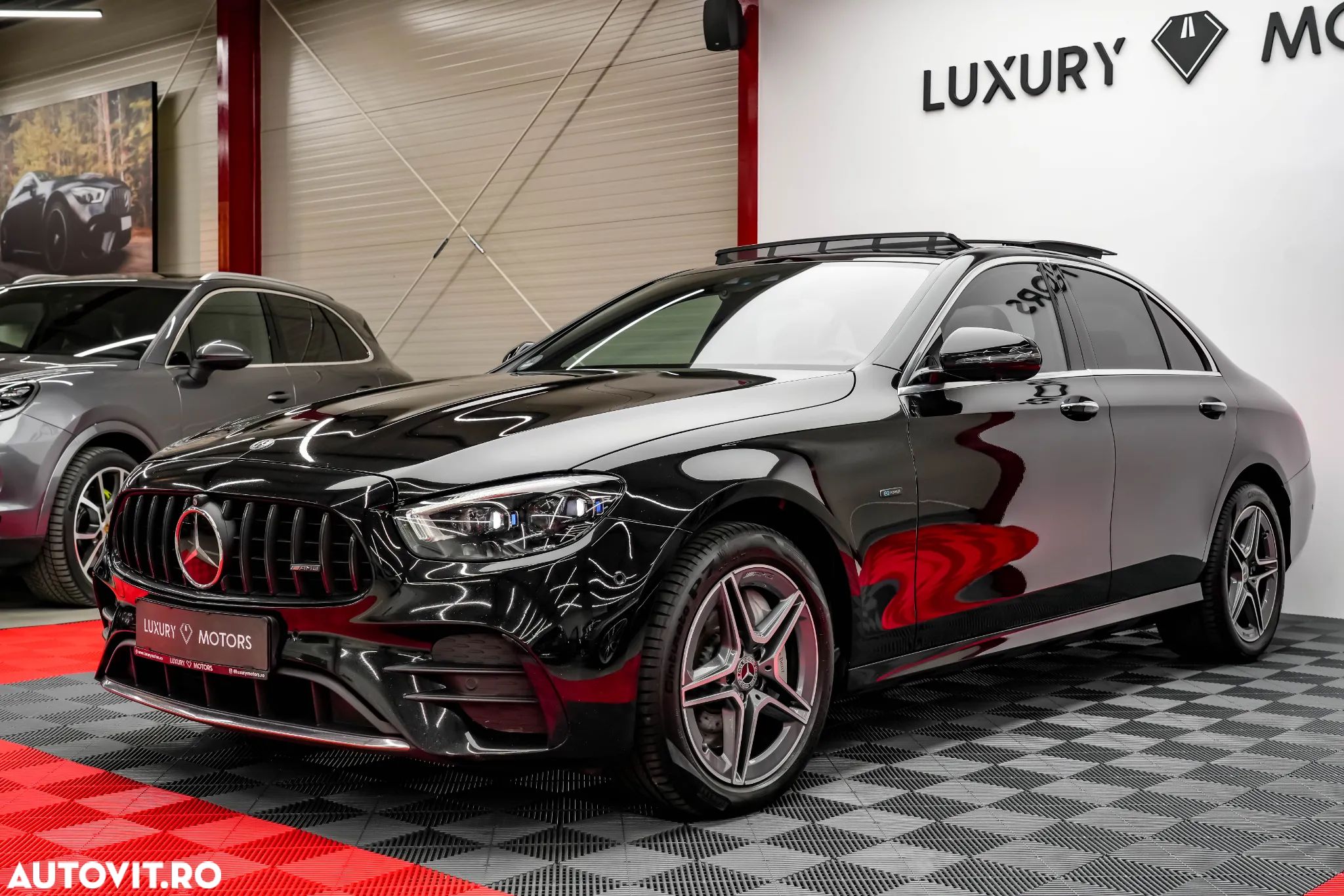Mercedes-Benz E 300de 4Matic 9G-TRONIC Edition AMG Line - 1