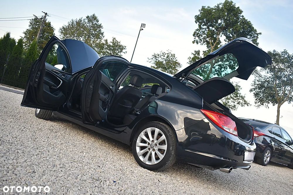 Opel Insignia 2.0 T Cosmo 4x4 S&S - 14