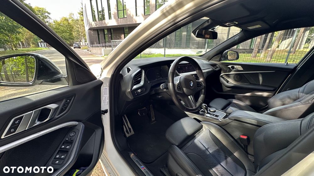 BMW Seria 1 118i M Sport - 9