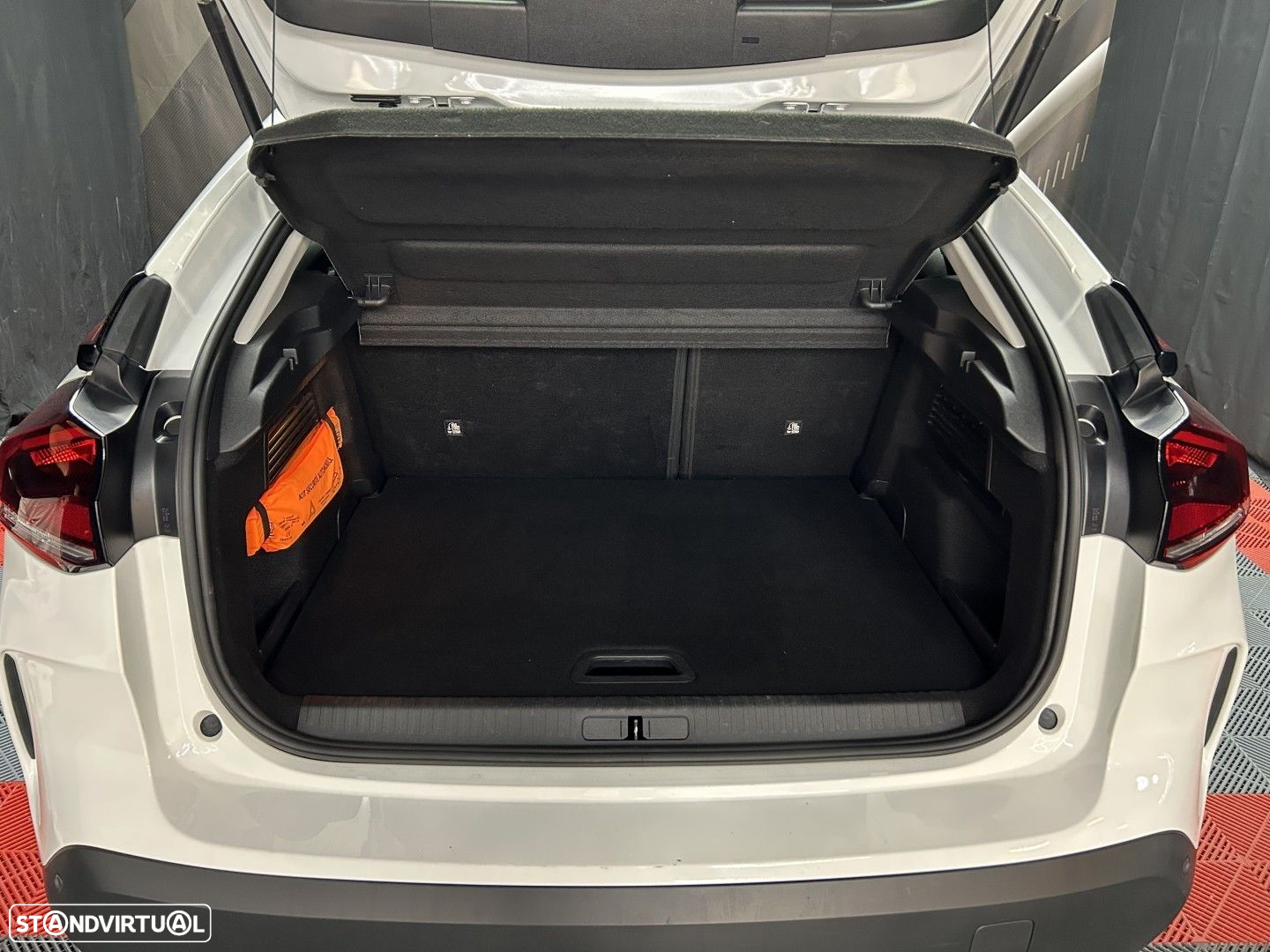 Citroën C4 1.2 PureTech Feel Pack EAT8 - 7