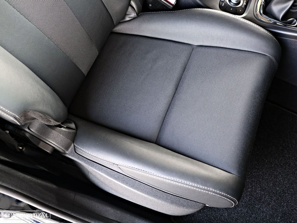 Renault Mégane Sport Tourer 1.5 dCi Confort SS - 15