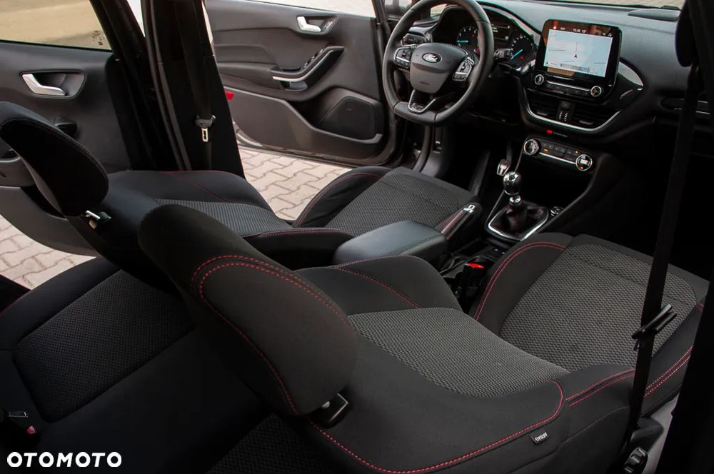Ford Fiesta 1.0 EcoBoost S&S ST-LINE - 25
