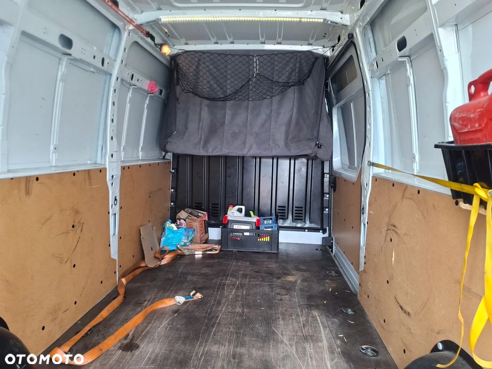 Renault Master - 20