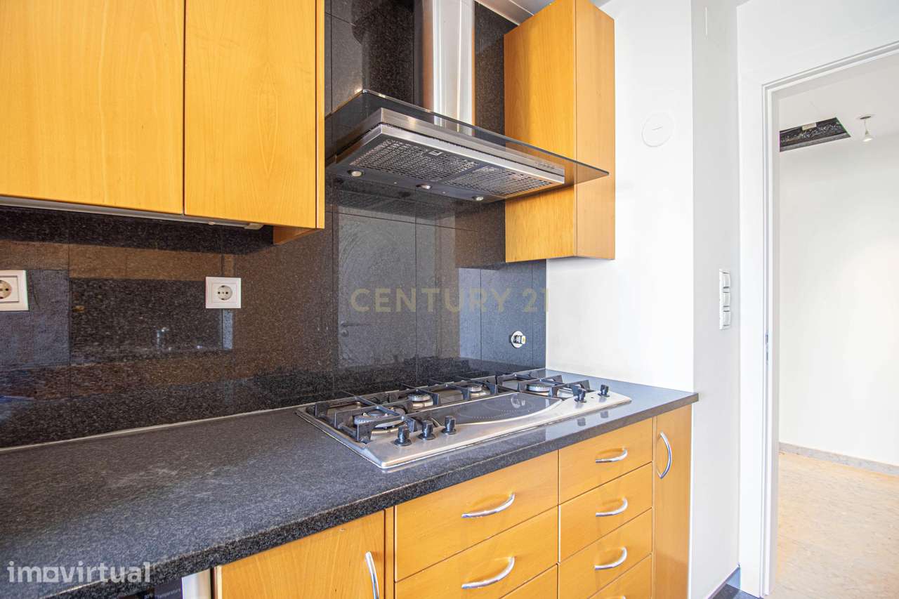 Apartamento T3 com vista rio em Parque das Nações - Grande imagem: 4/34