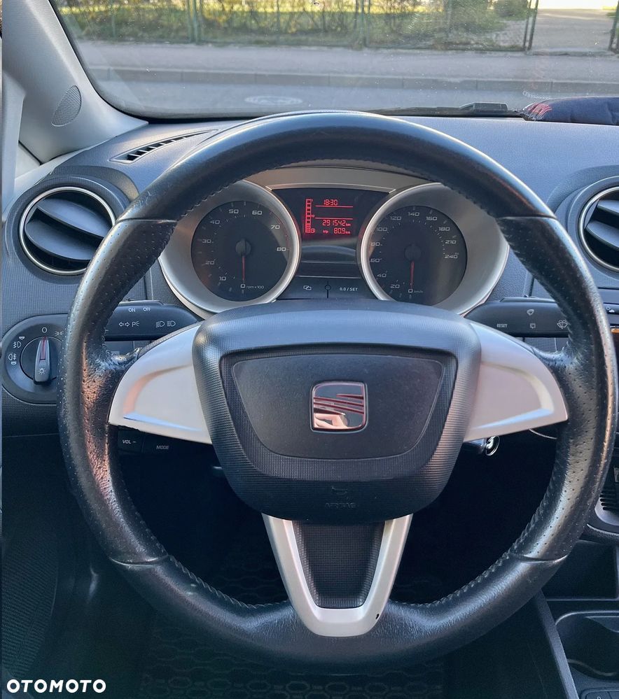 Seat Ibiza SC 1.6 16V Sport - 16