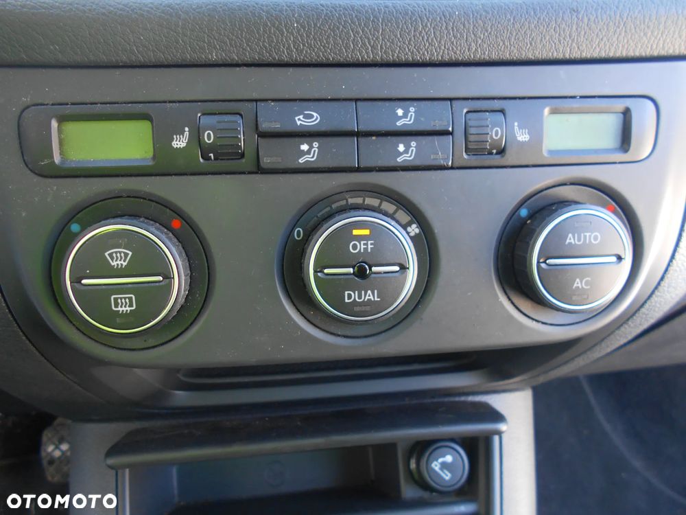 VOLKSWAGEN GOLF PLUS V 5 1.6B 2007R. KOD LAKIERU LC5F - 14