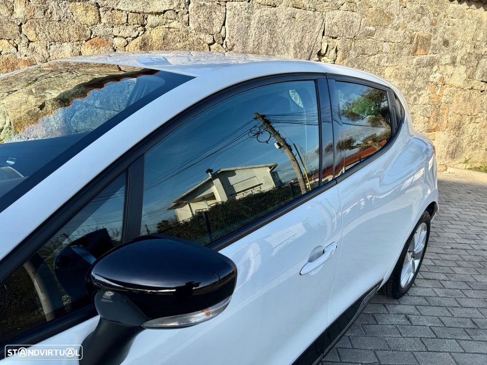 Renault Clio 0.9 TCe Limited Edition - 14