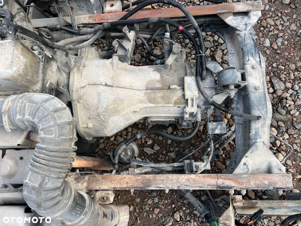 Silnik Nissan Cabstar Atleon 3.0 TDI 99-06 Różne rodzaje - 6