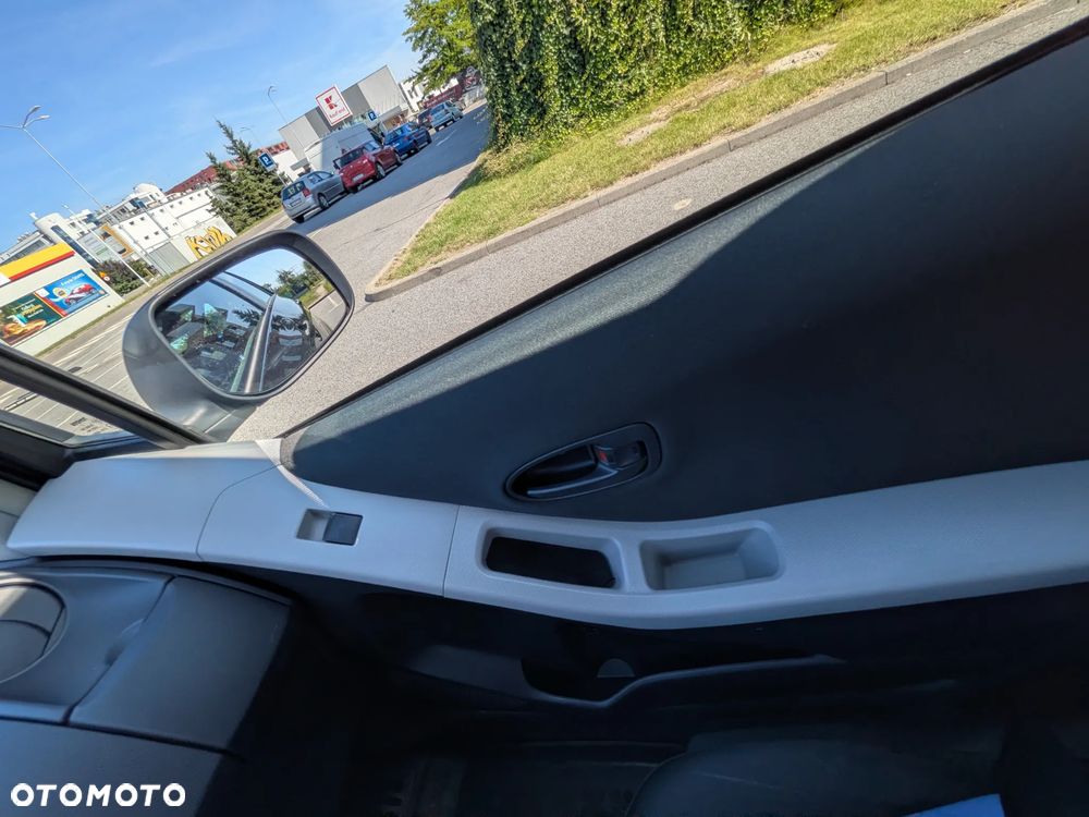 Toyota Yaris 1.33 Luna - 21