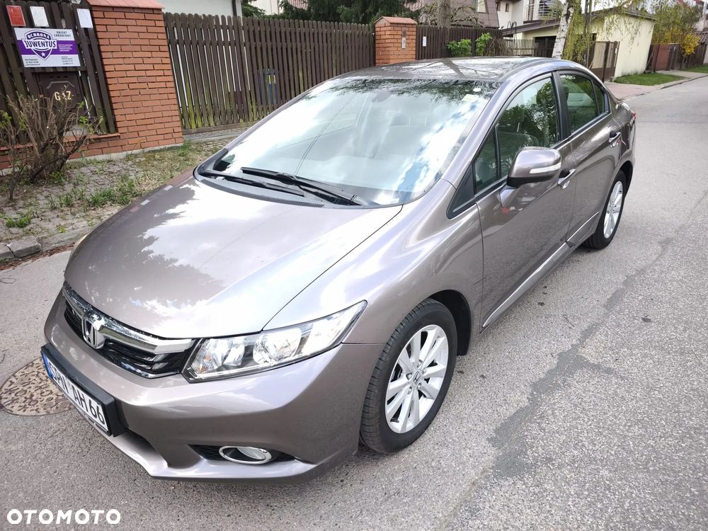 Honda Civic 1.8 Comfort - 1