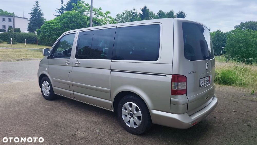 Volkswagen Multivan L1 Highline - 17