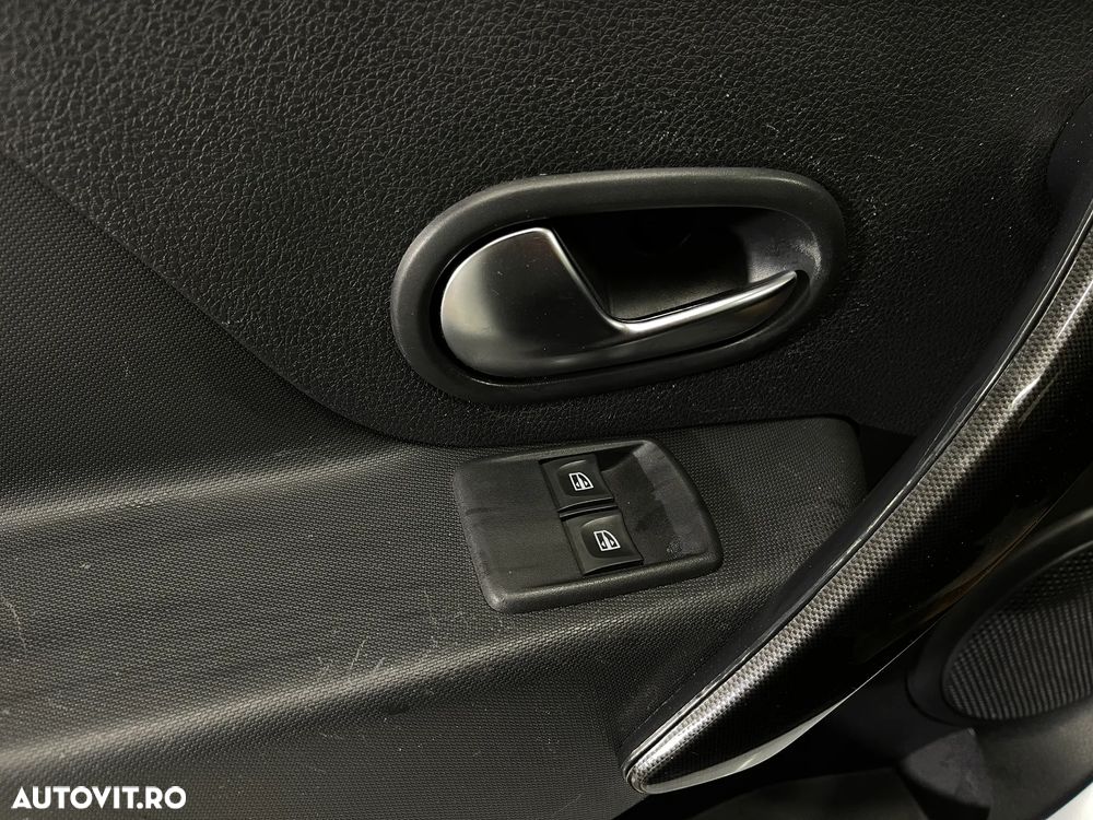 Dacia Logan 1.5 Blue dCi Laureate - 14