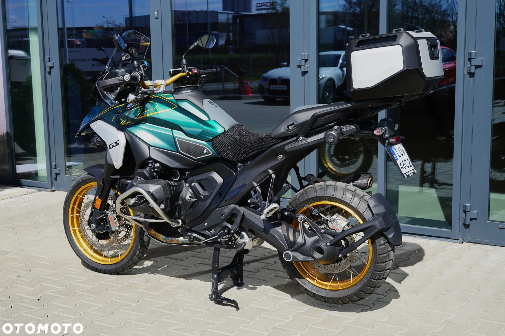 BMW R - 6
