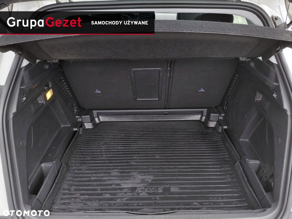 Peugeot 3008 - 11