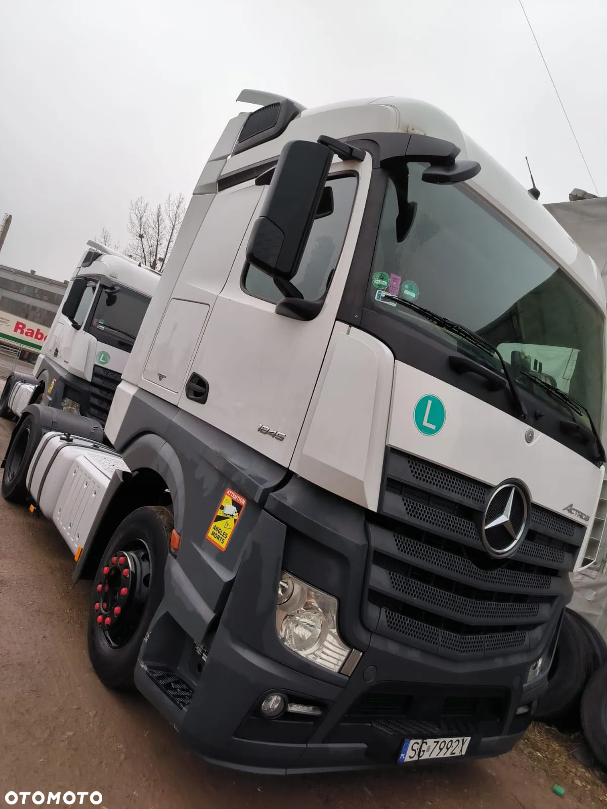 Mercedes-Benz ACTROS - 2