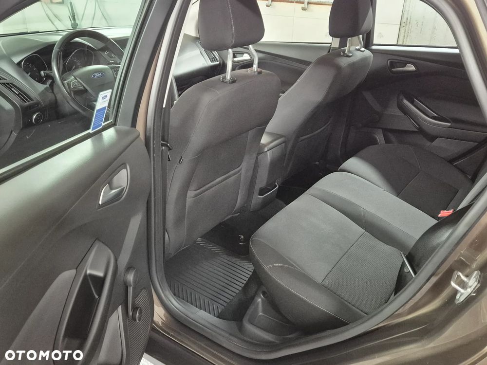 Ford Focus 1.6 Trend - 7