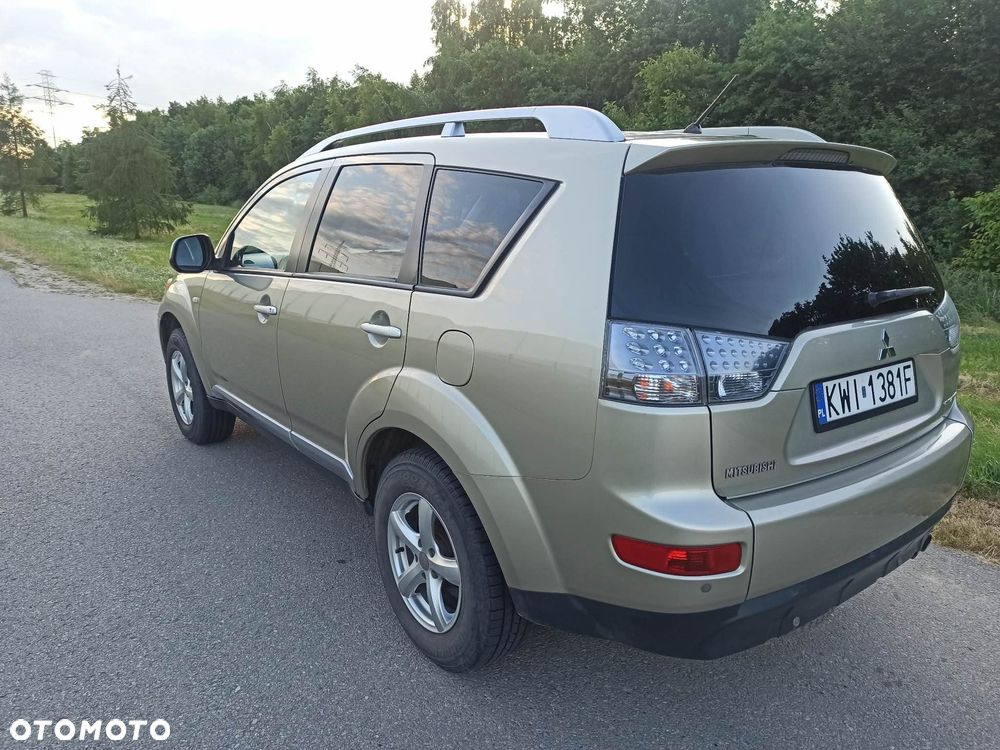 Mitsubishi Outlander 2.0 DID Intense - 5