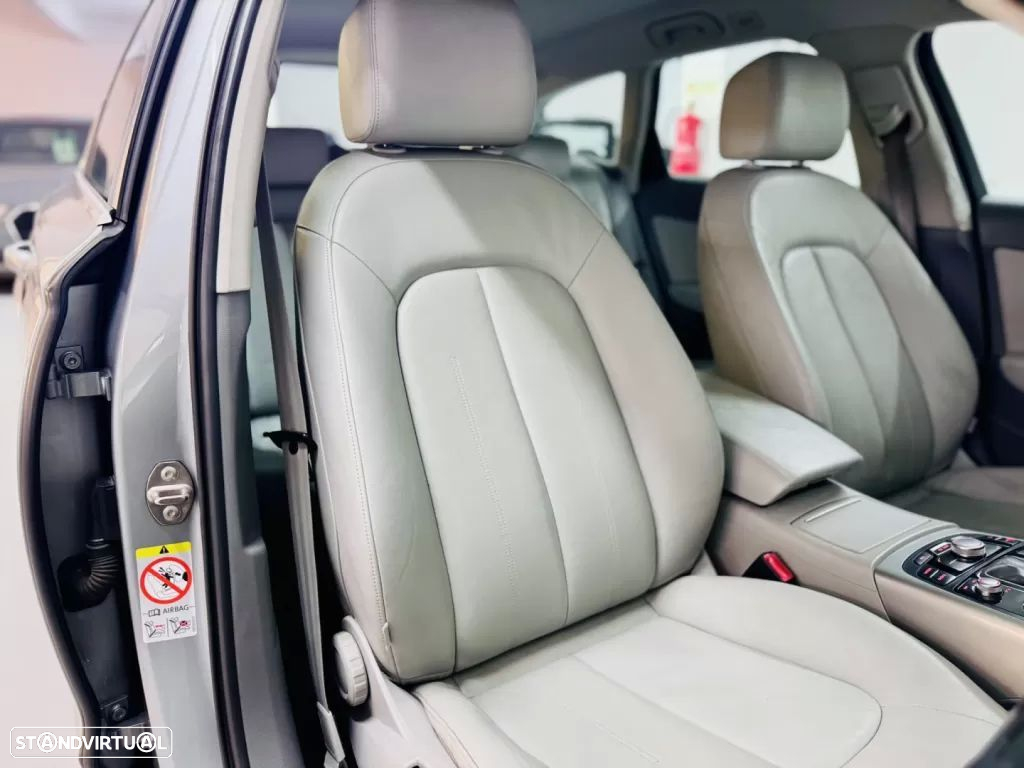 Audi A6 Avant 2.0 TDi Exclusive Multitronic - 42