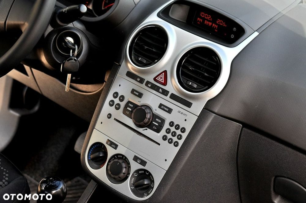 Opel Corsa - 15