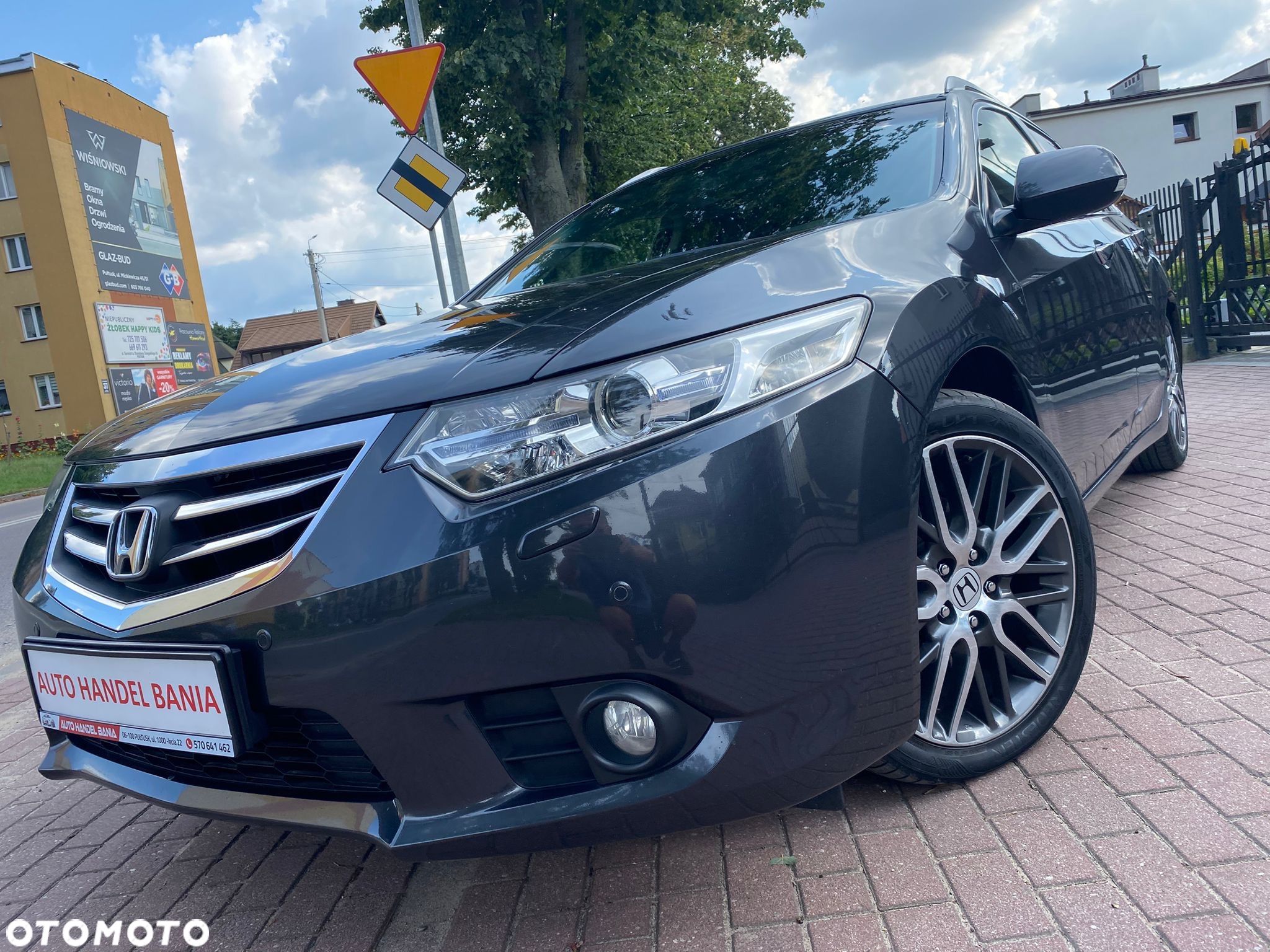 Honda Accord 2.0 Elegance - 1