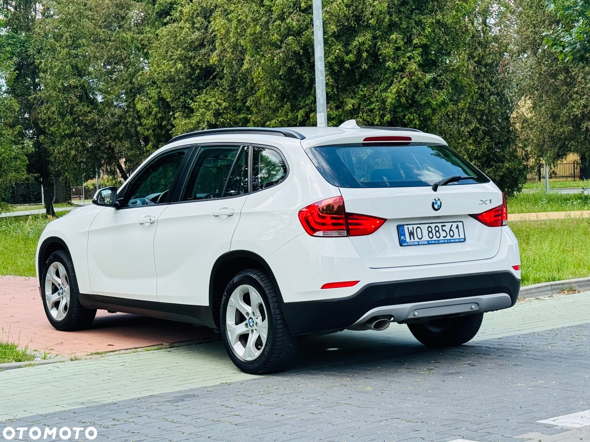 BMW X1 xDrive18d - 14
