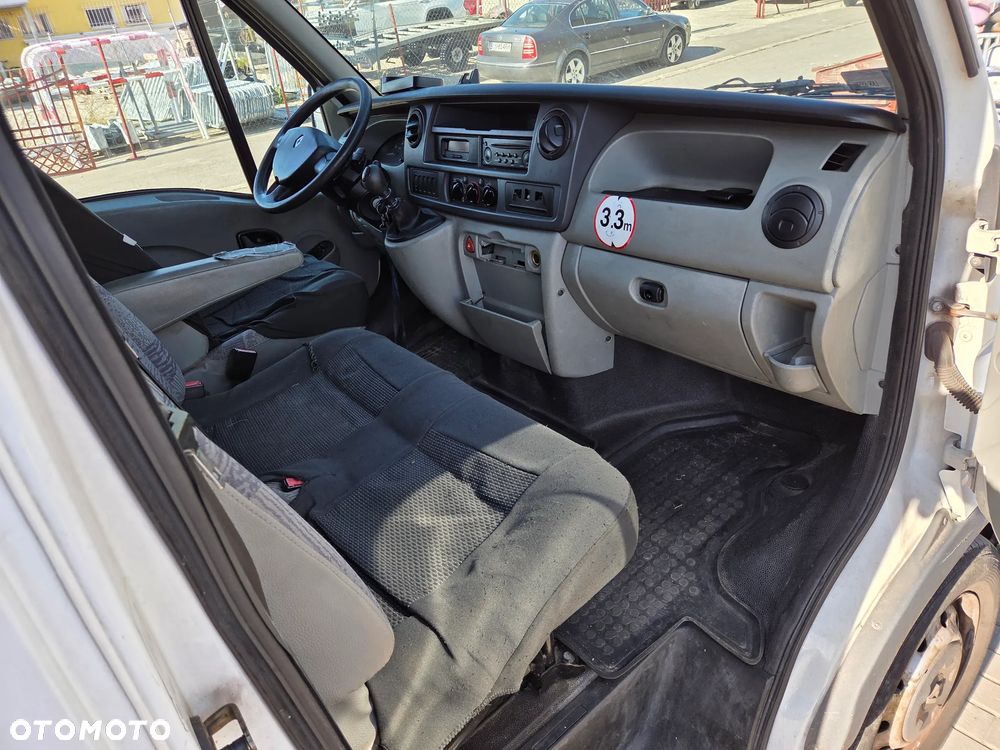 Renault Master - 25
