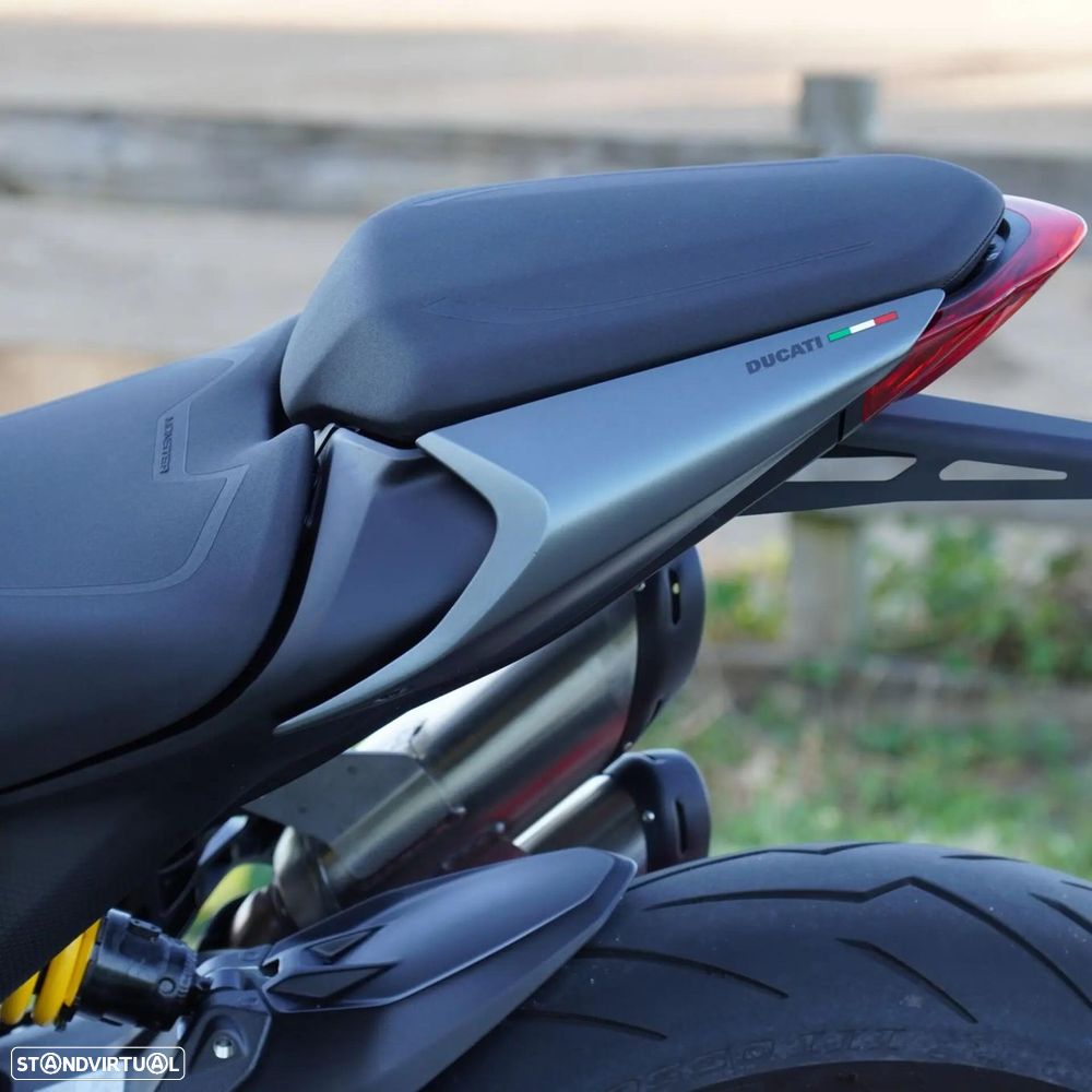 Ducati Monster - 8