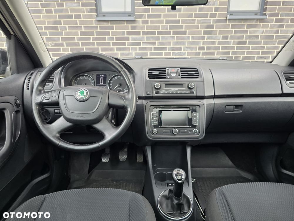 Skoda Roomster 1.6 TDI DPF Scout PLUS EDITION - 28
