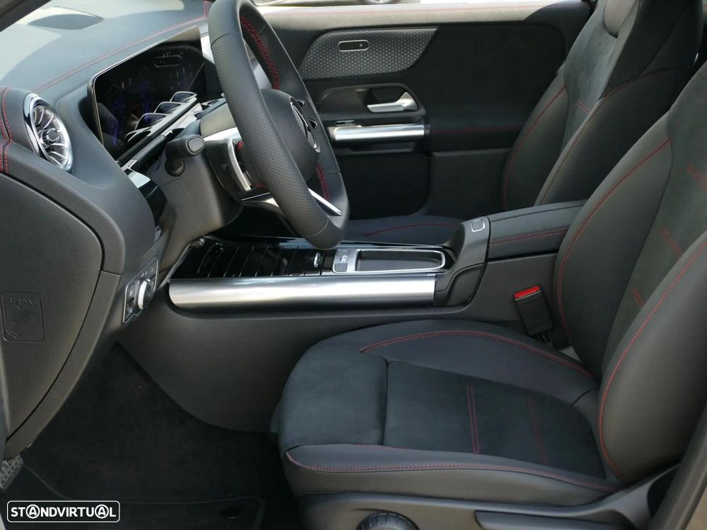 Mercedes-Benz EQA 250+ AMG Line - 30