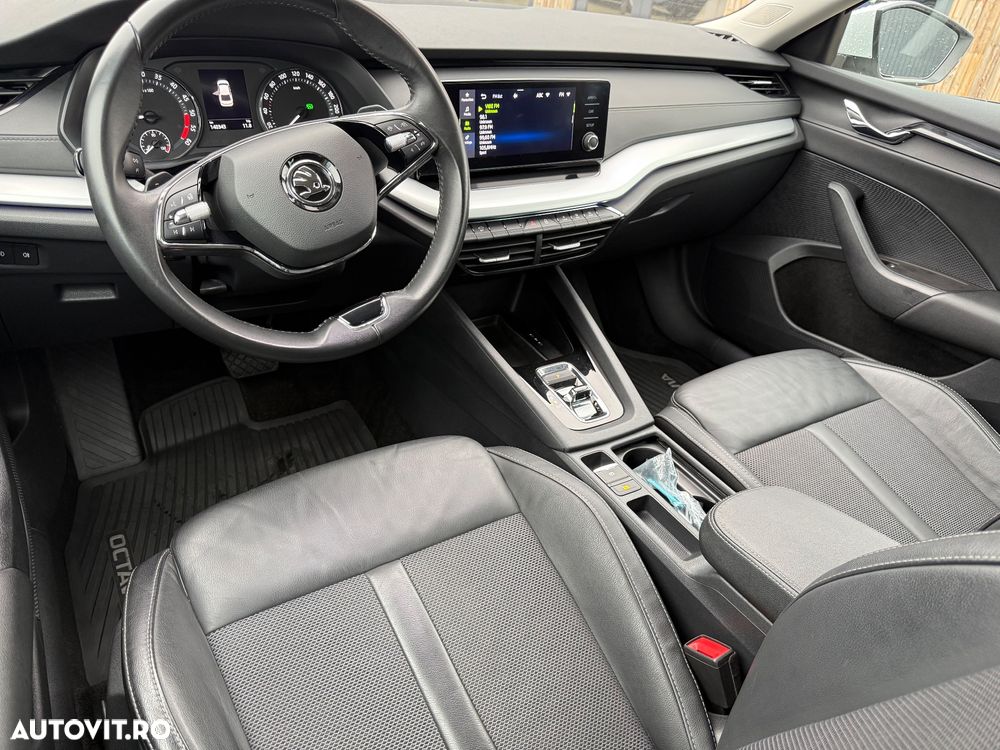 Skoda Octavia 2.0 TDI DSG Ambition - 3