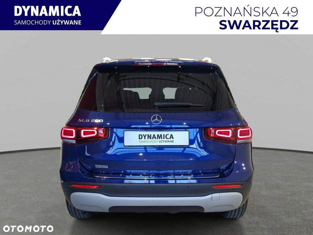 Mercedes-Benz GLB - 7